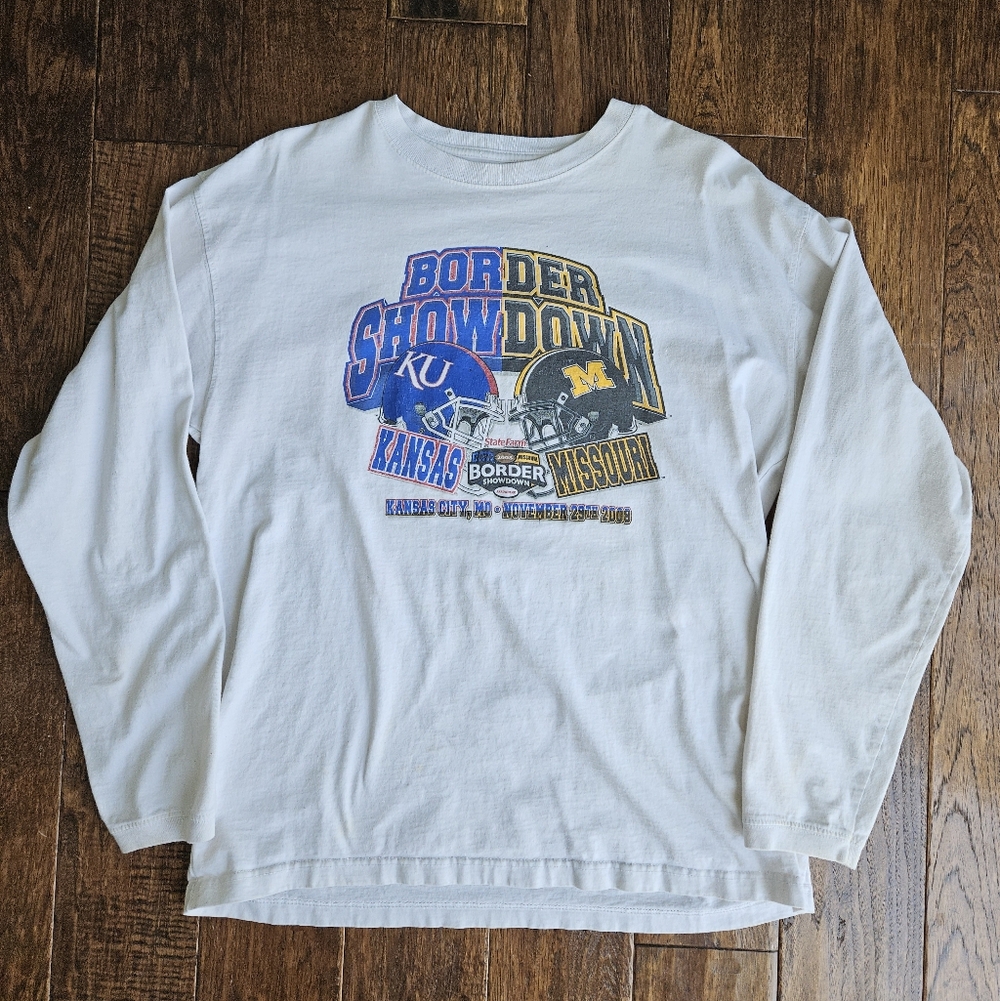 White Border Showdown Long Sleeve Shirt